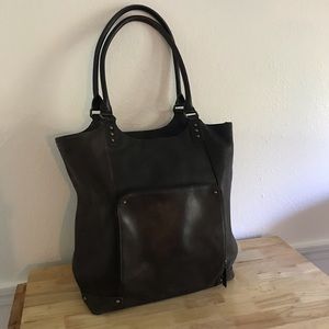 HUGE Leather 16” Bucket Tote - Perfect for travel!